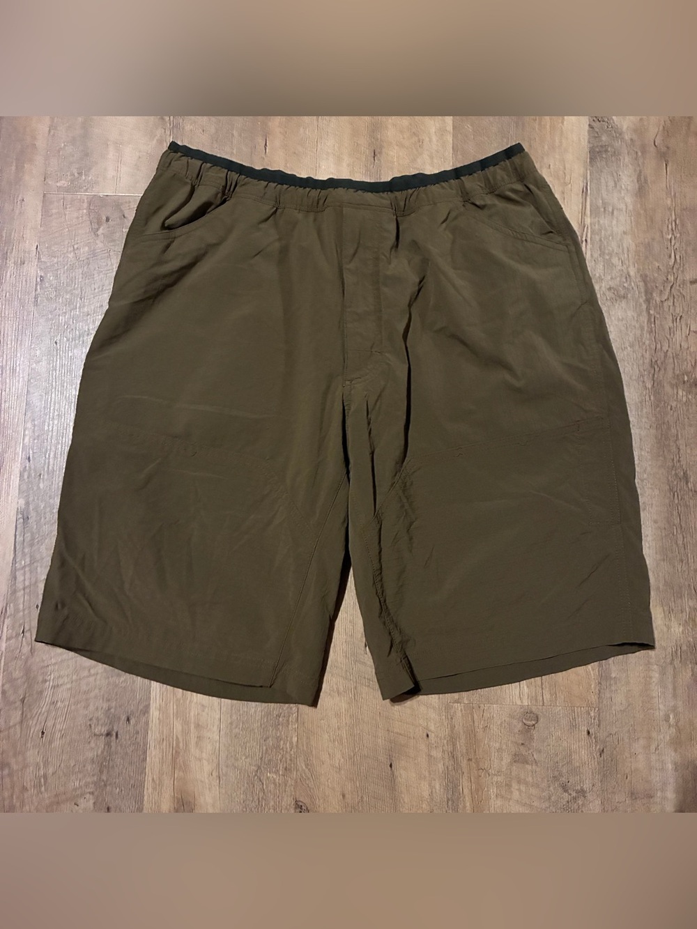 REI Co op Men's Olive RipStop Shorts